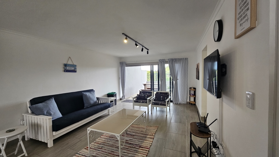 2 Bedroom Property for Sale in Stilbaai Wes Western Cape